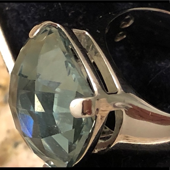 Gorgeous ring hate to part with it - Picture 4 of 6